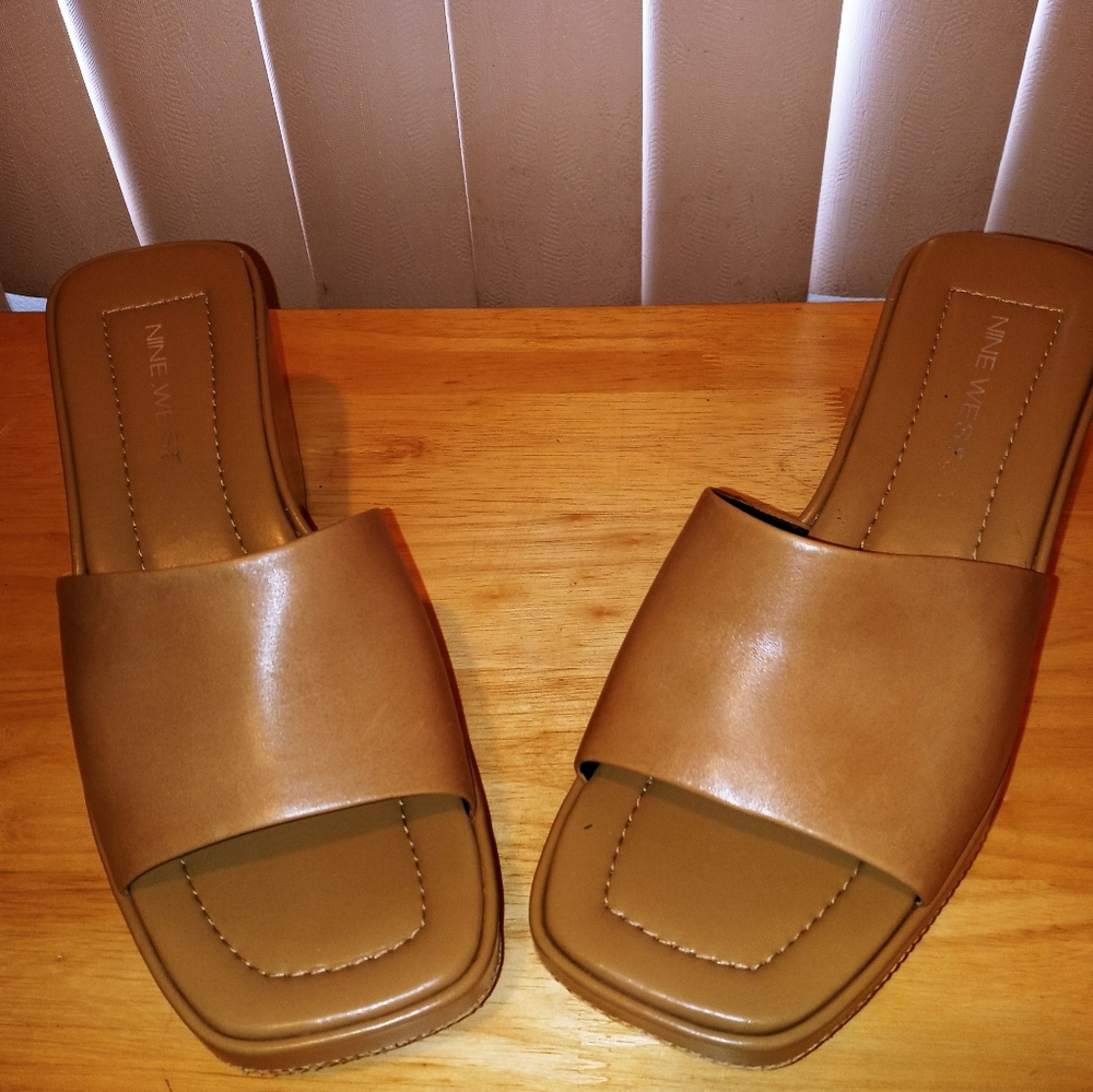 Women shoes